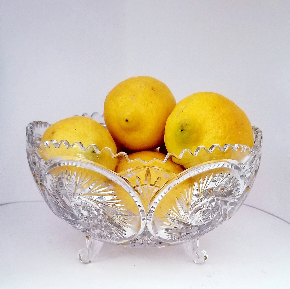 VINTAGE HEAVY LEAD CRYSTAL FOOTED FRUIT BOWL/AMERICAN BRILLIANT PERIOD